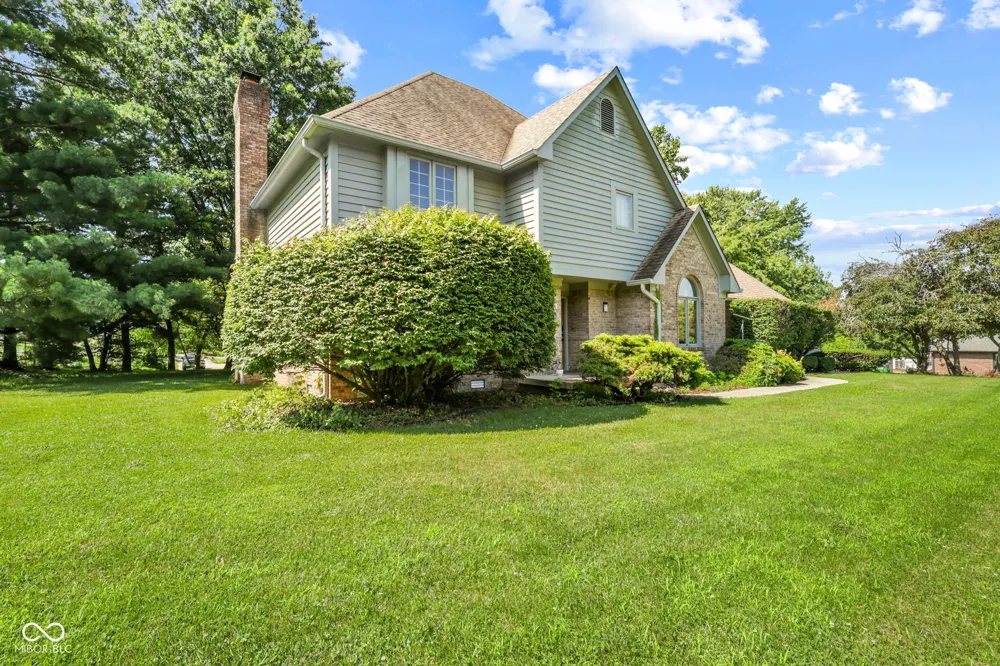 179 W Arcadia Mooresville, IN 46158