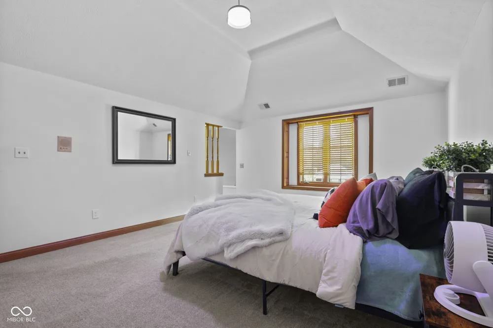 179 W Arcadia Mooresville, IN 46158