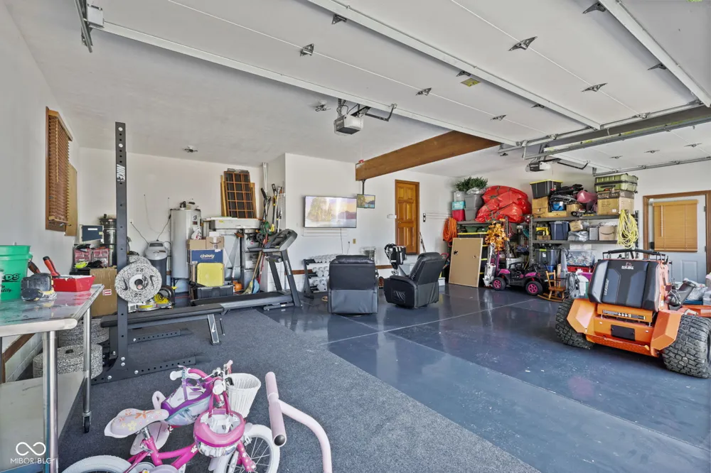 179 W Arcadia Mooresville, IN 46158