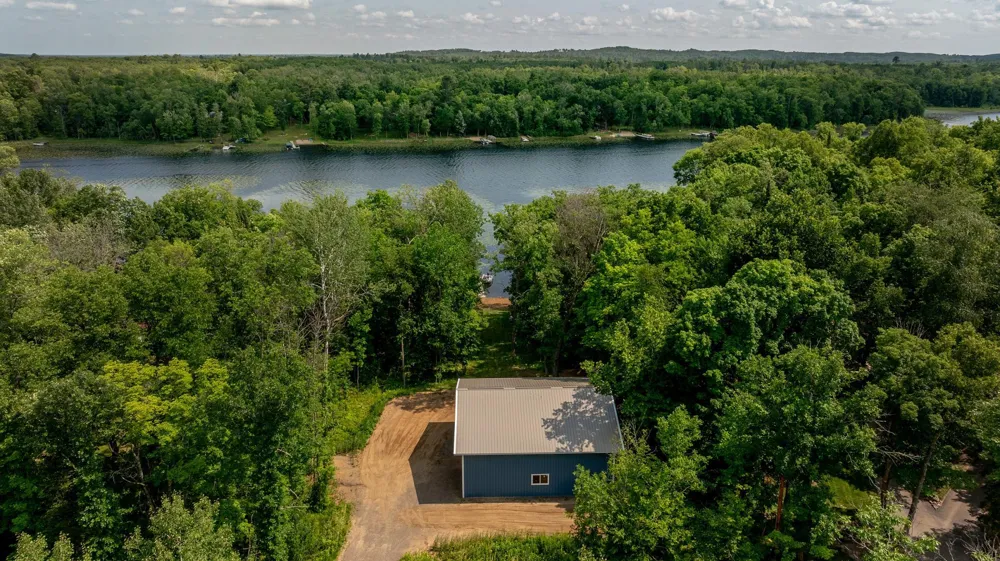 3698 Maple Drive NW Hackensack, MN 56452