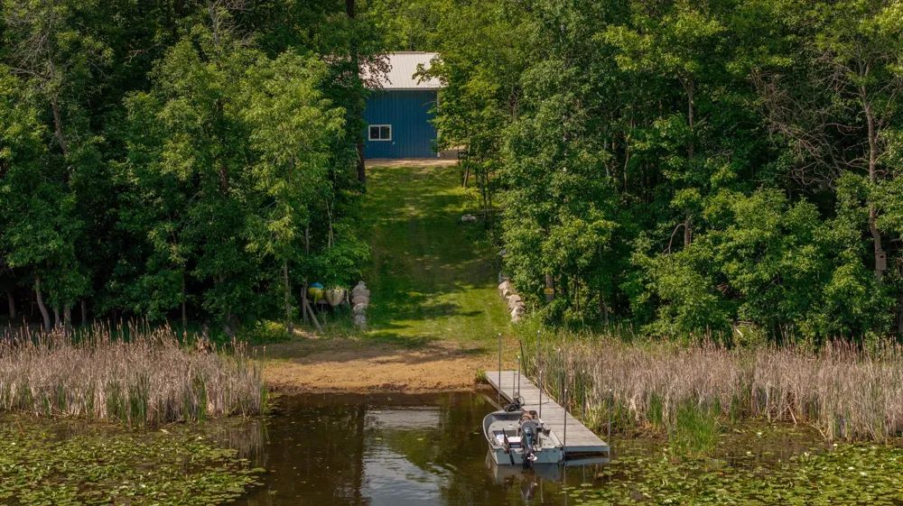 3698 Maple Drive NW Hackensack, MN 56452