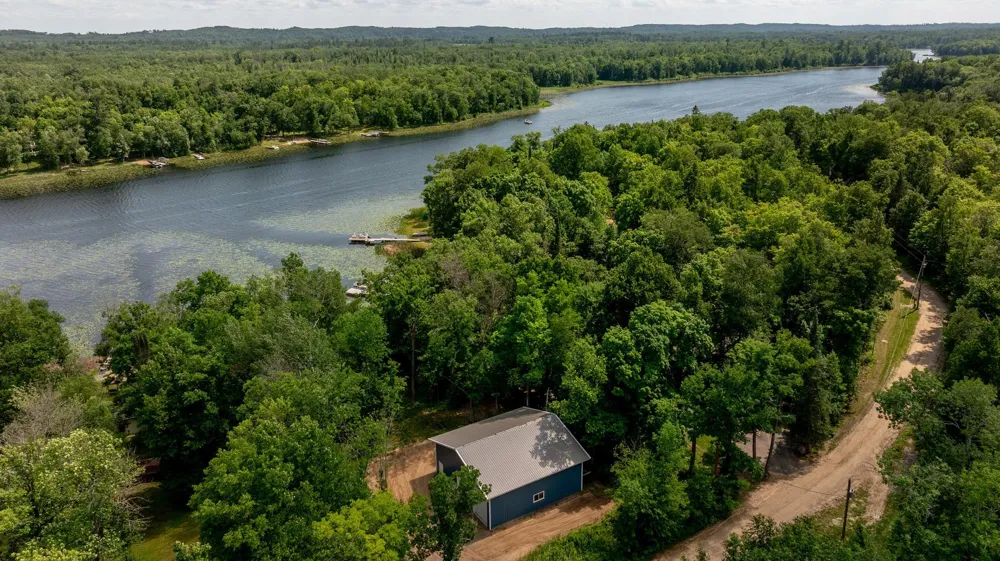 3698 Maple Drive NW Hackensack, MN 56452