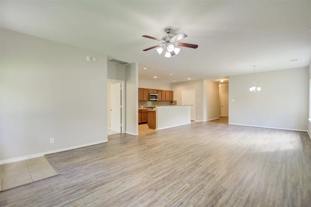 6026 Burnet Bend Avenue Crosby, TX 77532