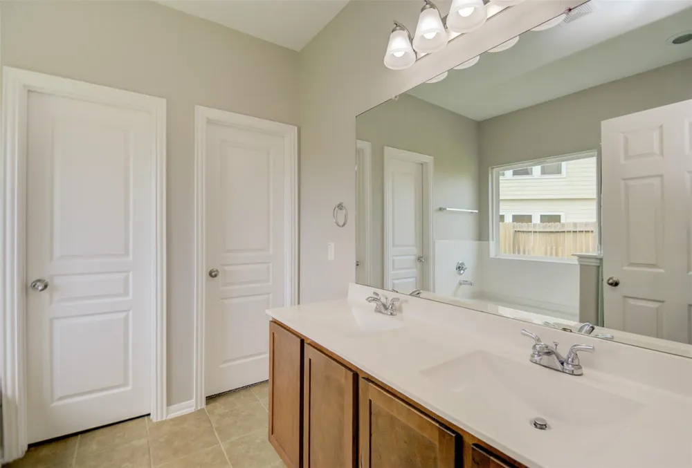 6026 Burnet Bend Avenue Crosby, TX 77532