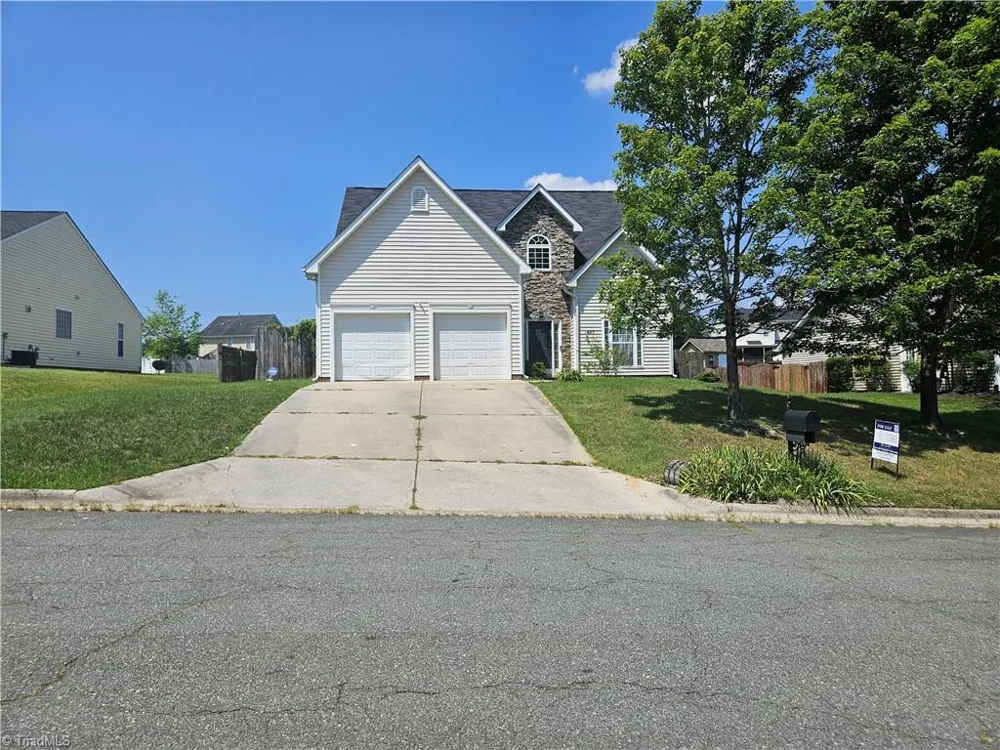 407 Timbercreek Drive McLeansville, NC 27301