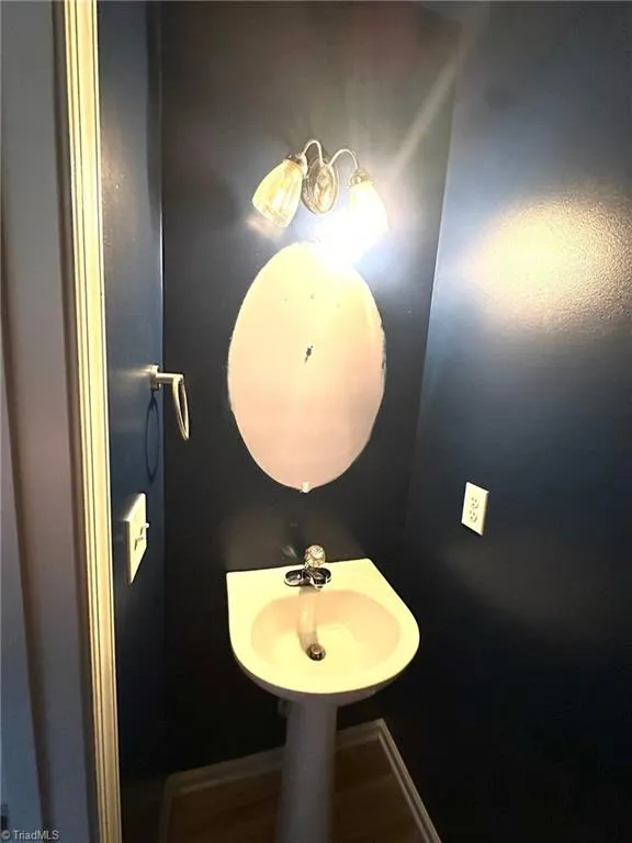 407 Timbercreek Drive McLeansville, NC 27301