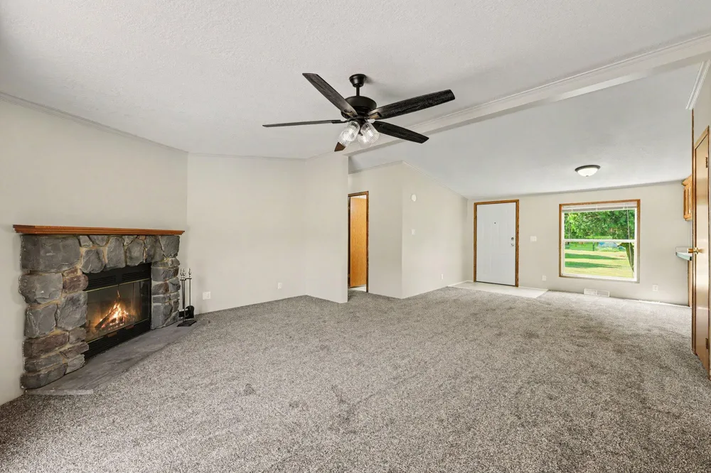 4794 Seymour Road Leoni Township, MI 49201