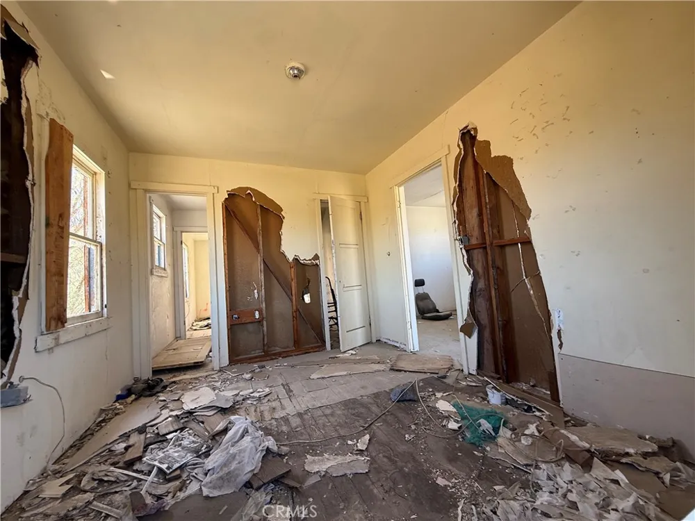 82317 5th Street Trona, CA 93562
