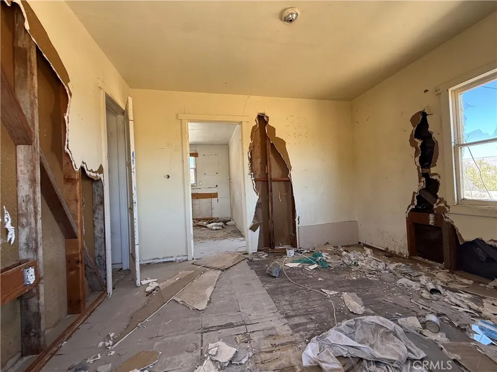 82317 5th Street Trona, CA 93562