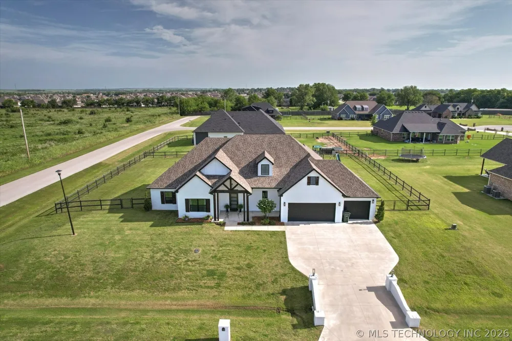 7103 E 139th Street Collinsville, OK 74021