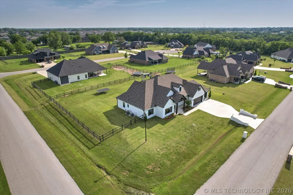 7103 E 139th Street Collinsville, OK 74021