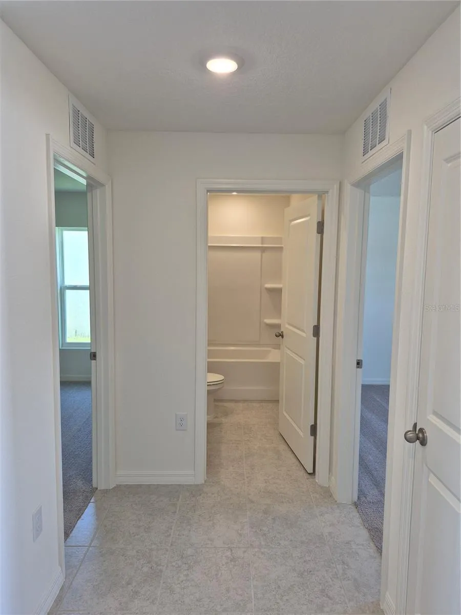 8818 PINE BARK WAY Wildwood, FL 34785