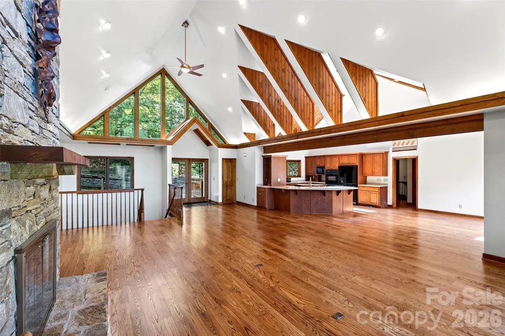 117 Shenandoah Terrace Montreat, NC 28757