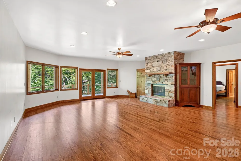 117 Shenandoah Terrace Montreat, NC 28757