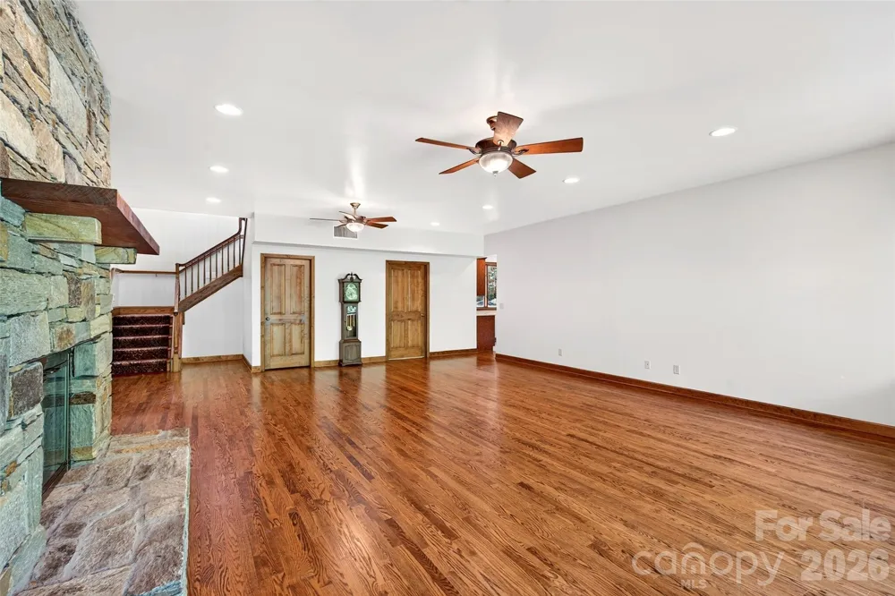 117 Shenandoah Terrace Montreat, NC 28757