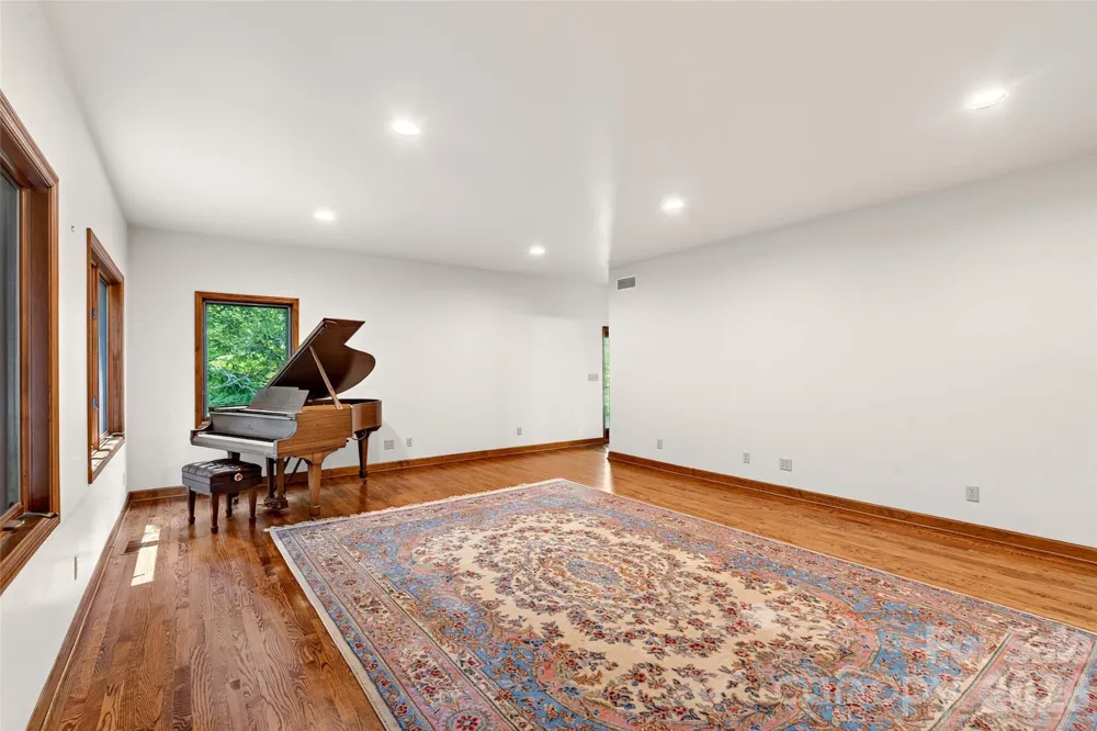 117 Shenandoah Terrace Montreat, NC 28757