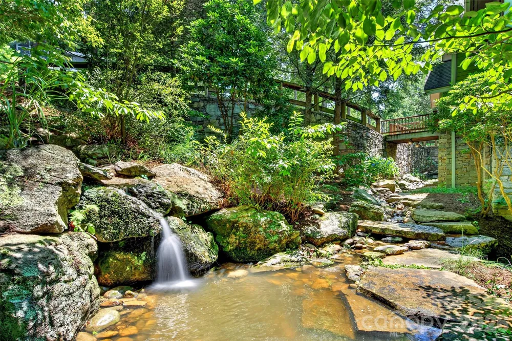 117 Shenandoah Terrace Montreat, NC 28757