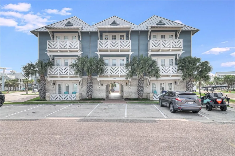190 Social Circle #10-303 Port Aransas, TX 78373