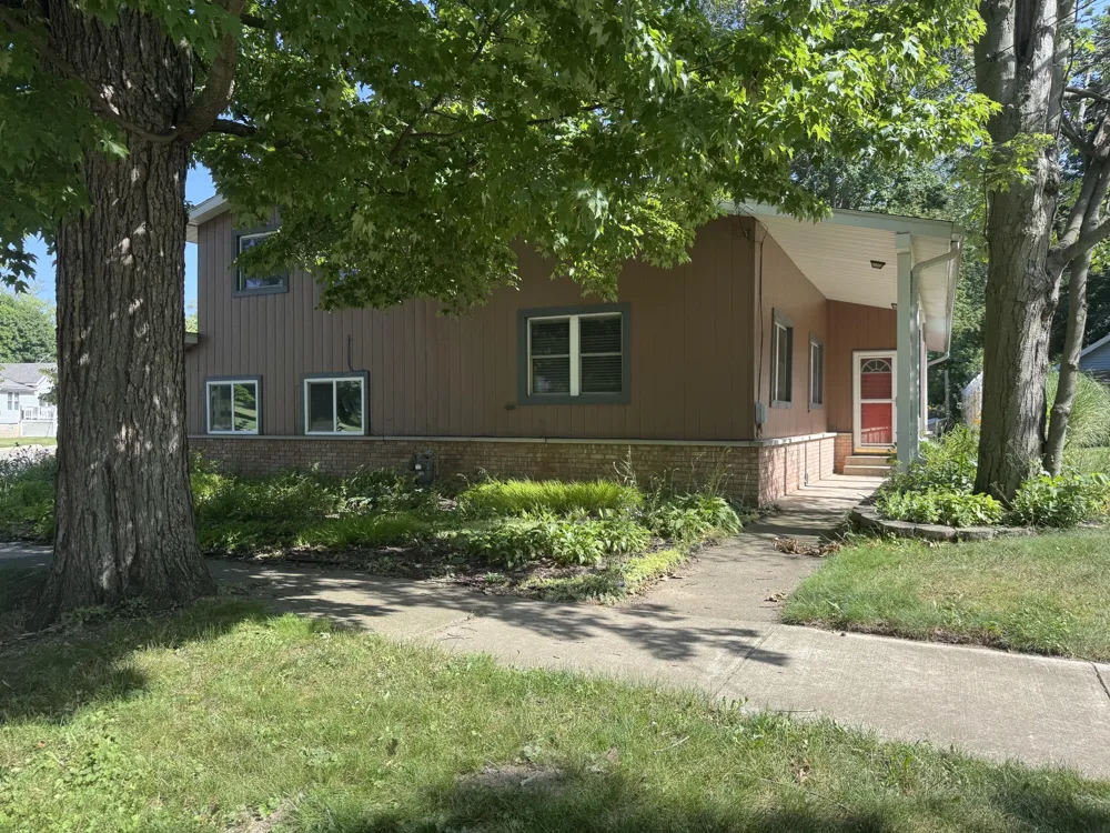 748 Green Street South Haven City, MI 49090