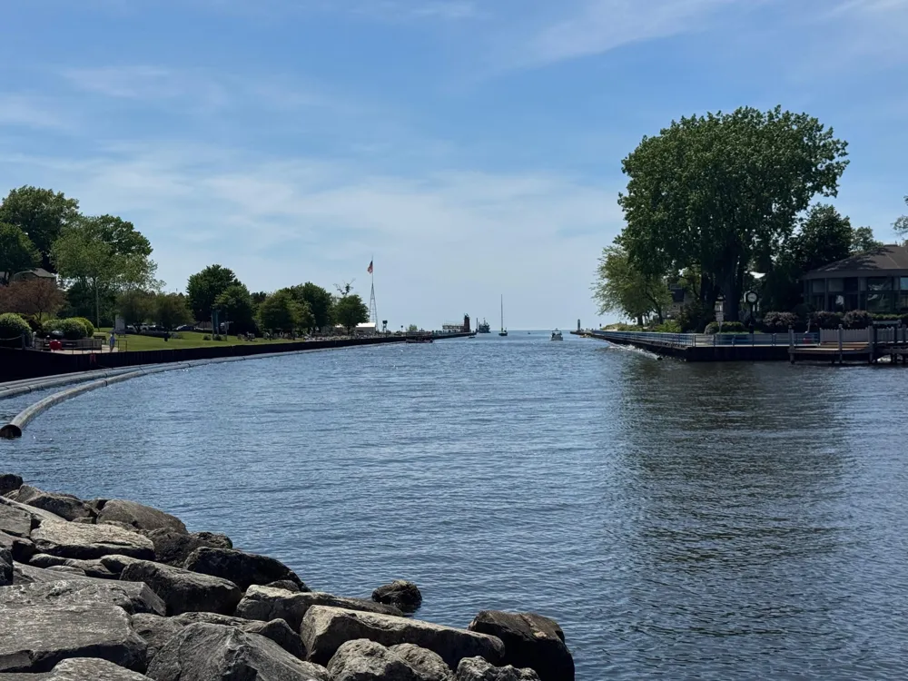748 Green Street South Haven City, MI 49090