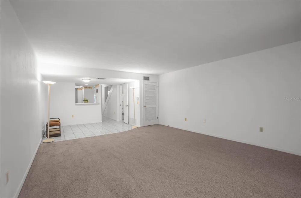270 E GLASSBORO COURT #2B Hernando, FL 34442