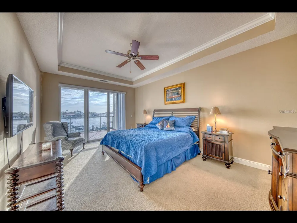 1042 BELLASOL WAY #203 Apollo Beach, FL 33572