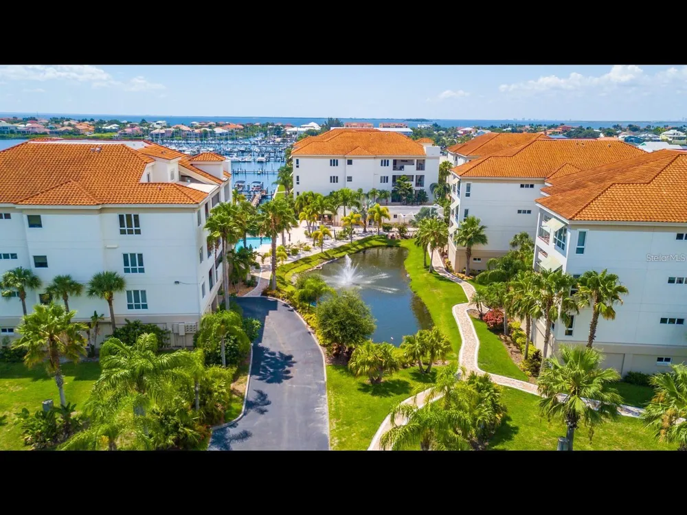1042 BELLASOL WAY #203 Apollo Beach, FL 33572