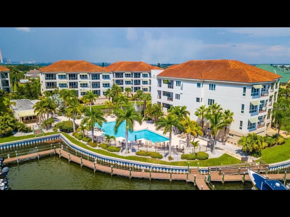 1042 BELLASOL WAY #203 Apollo Beach, FL 33572