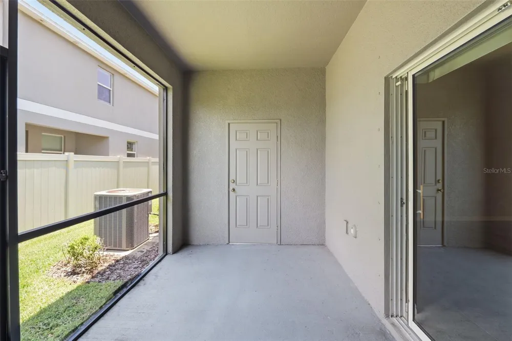 10407 LAKE MONTAUK DRIVE Riverview, FL 33578
