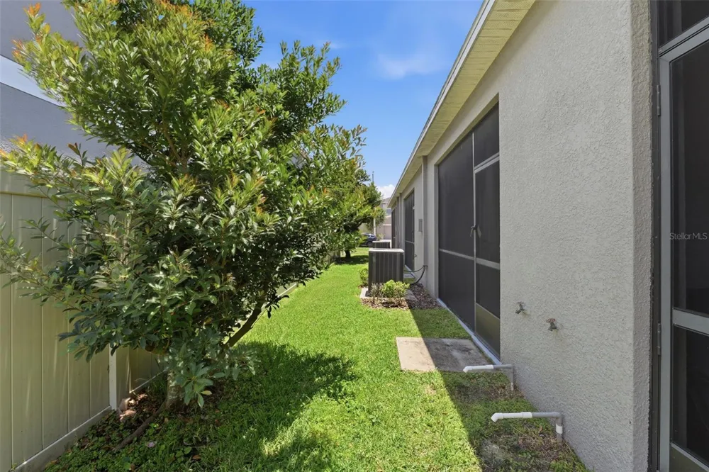 10407 LAKE MONTAUK DRIVE Riverview, FL 33578