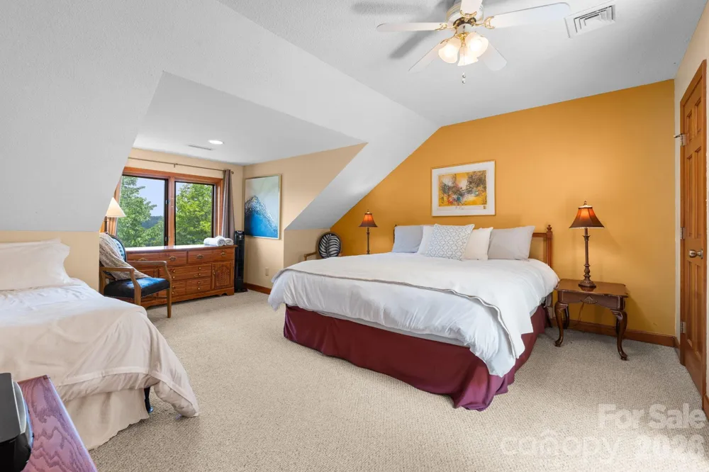 218 Slope View Drive #22 Sugar Mountain, NC 28604
