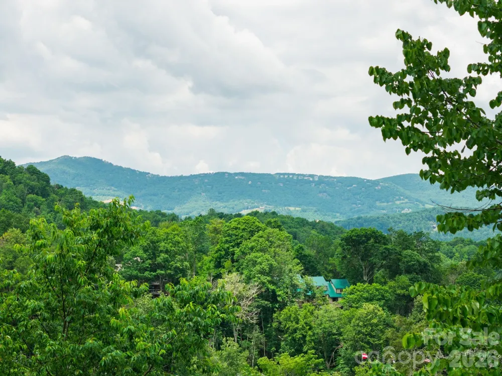 218 Slope View Drive #22 Sugar Mountain, NC 28604