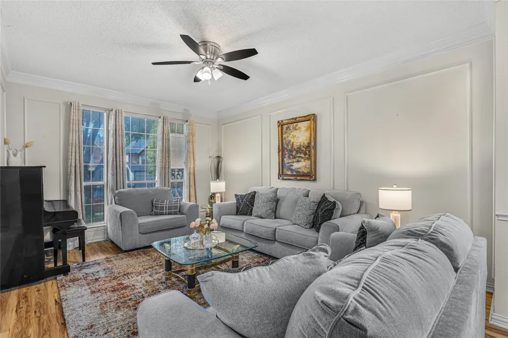 4105 Crest Ridge Drive Irving, TX 75061