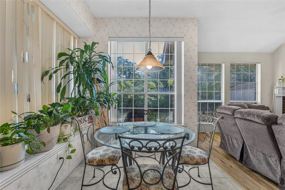 4105 Crest Ridge Drive Irving, TX 75061