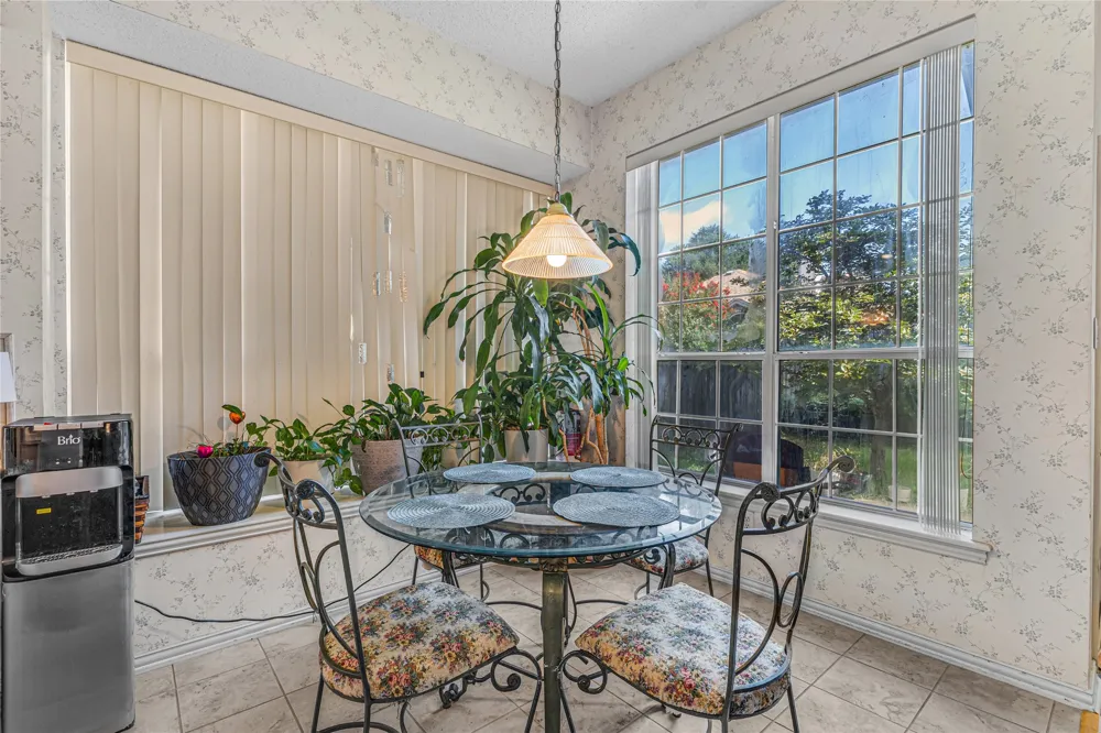4105 Crest Ridge Drive Irving, TX 75061