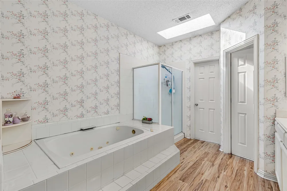 4105 Crest Ridge Drive Irving, TX 75061