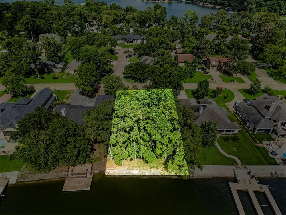 3511 Brookhaven Drive Montgomery, TX 77356