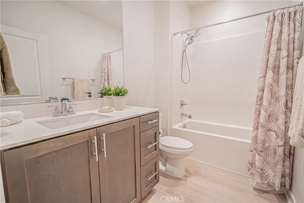 28824 Rise Court Canyon Country, CA 91350