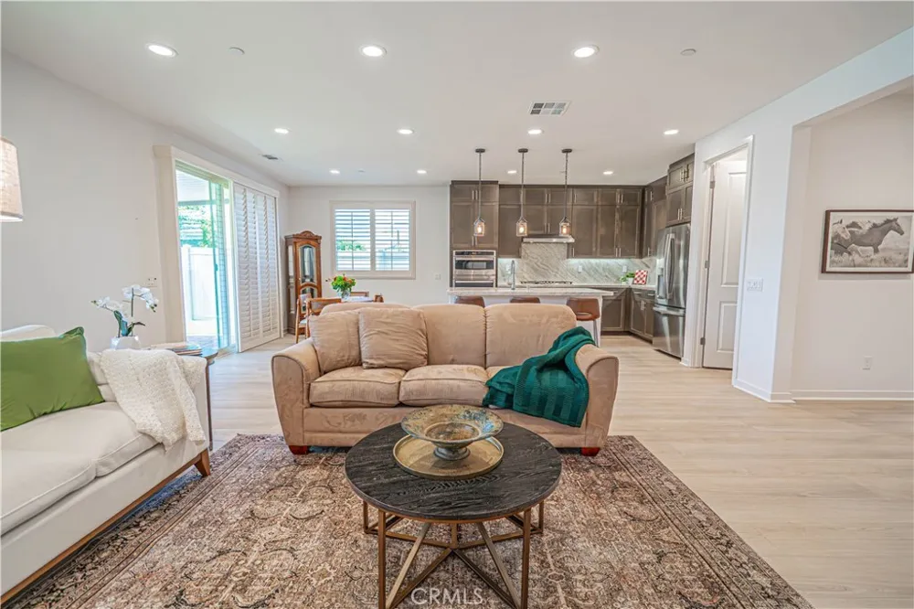 28824 Rise Court Canyon Country, CA 91350