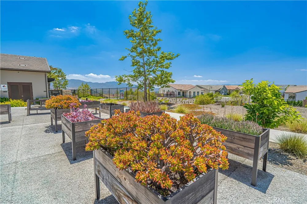 28824 Rise Court Canyon Country, CA 91350