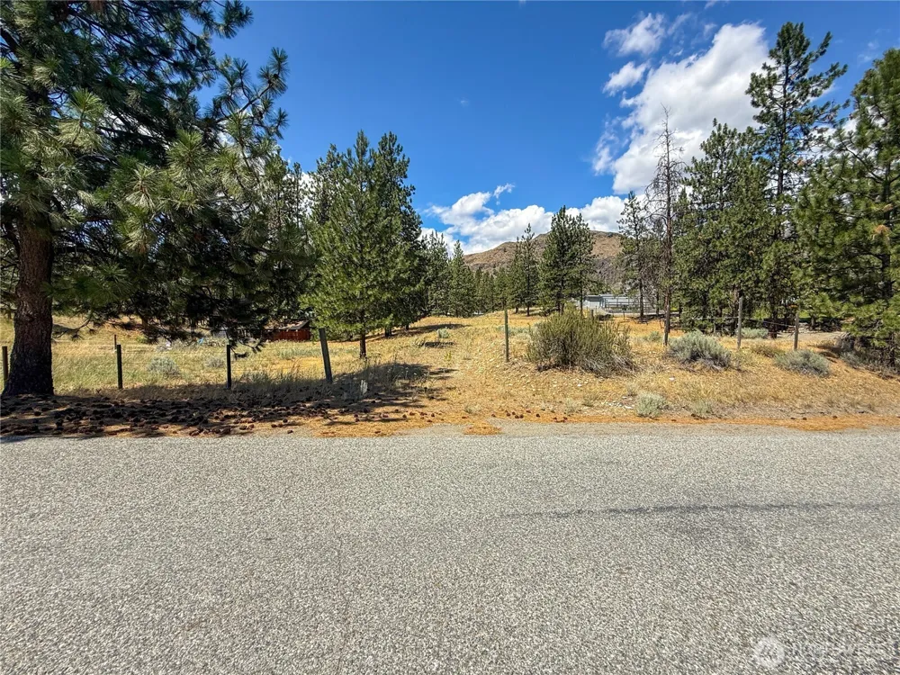 113 Crumbacher Road Tonasket, WA 98855