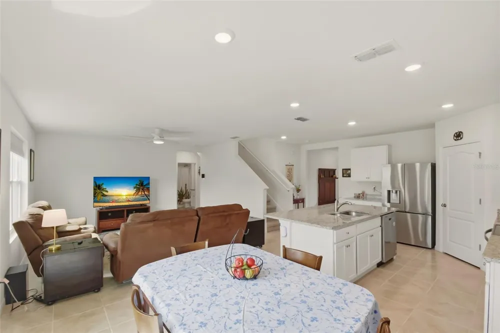 33428 COUNTRY HOUSE DRIVE Sorrento, FL 32776