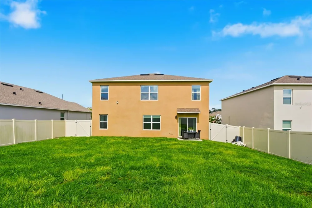 33428 COUNTRY HOUSE DRIVE Sorrento, FL 32776