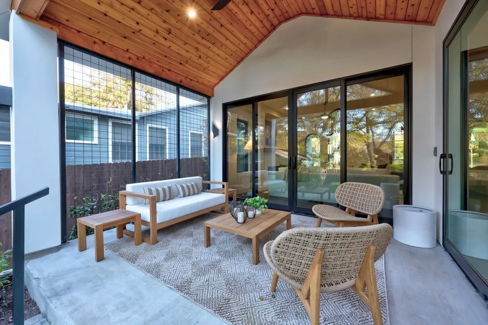 4304 Shoalwood Avenue Austin, TX 78756