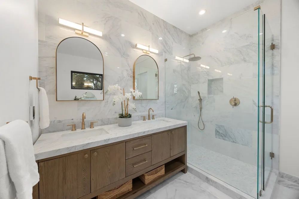 4304 Shoalwood Avenue Austin, TX 78756