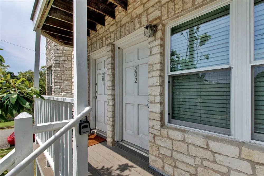 3400 Speedway #202 Austin, TX 78705