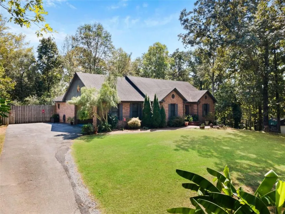 422 Ridgewood Circle Summerville, GA 30747