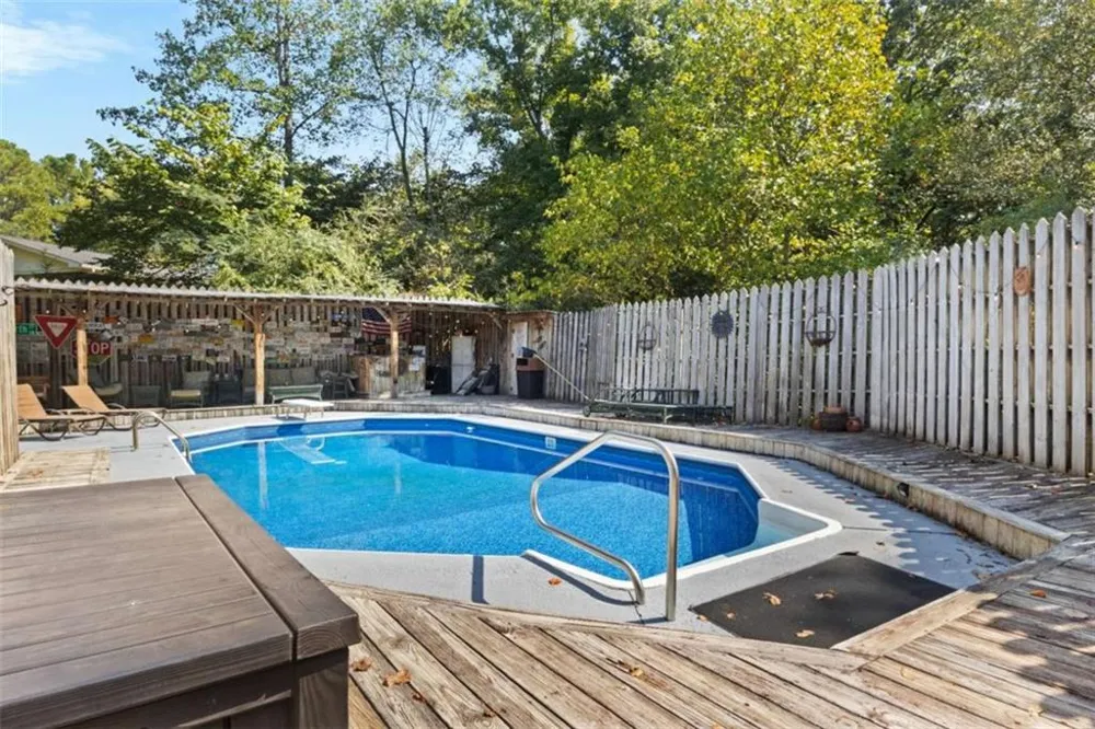 422 Ridgewood Circle Summerville, GA 30747