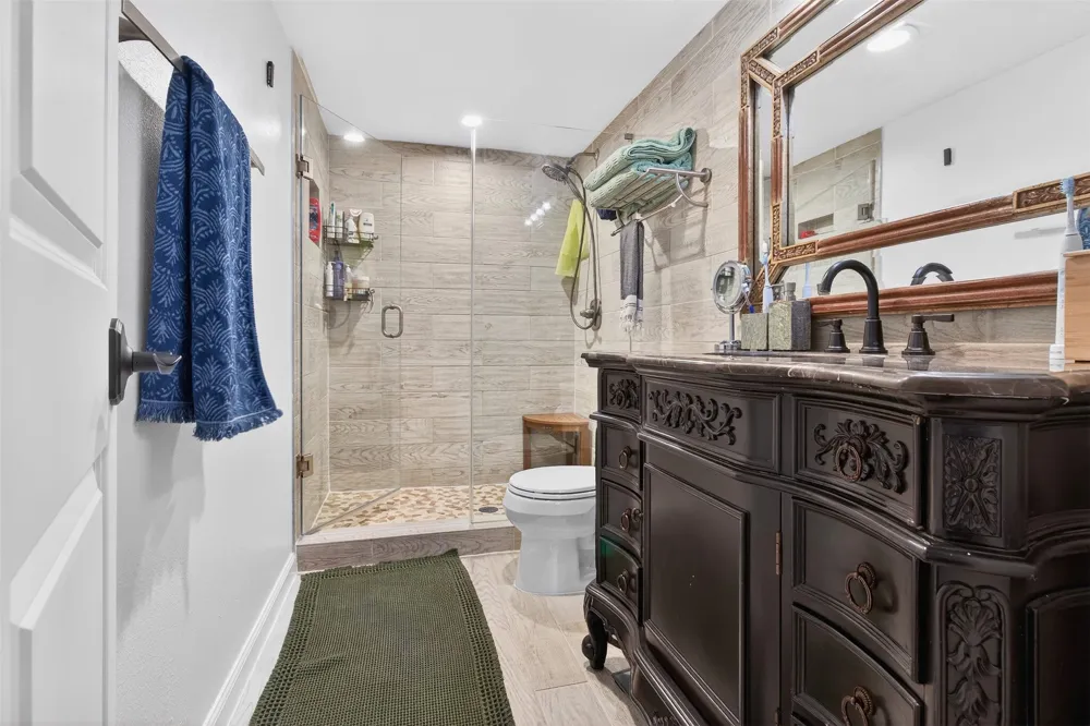 2702 Douglas Avenue #126 Dallas, TX 75219