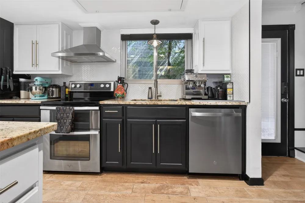 2702 Douglas Avenue #126 Dallas, TX 75219